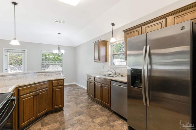 5441 Pescara Dr, Pace, FL 32571