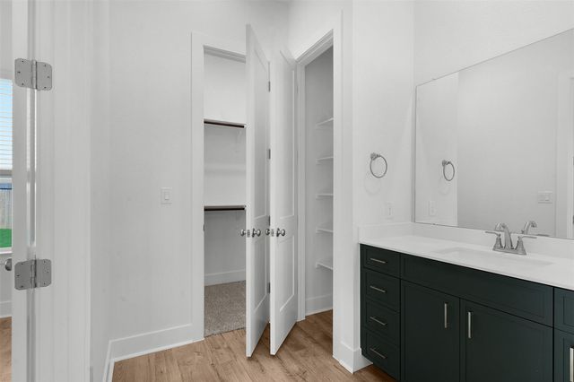 1024 Carillon CT, Liberty Hill, TX 78642