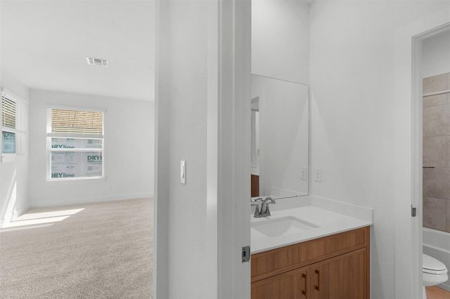 1024 Carillon CT, Liberty Hill, TX 78642