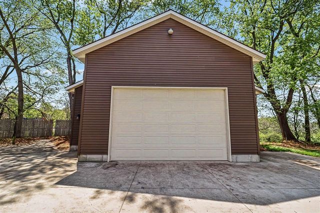 624 Hayes Street, Marne, MI 49435