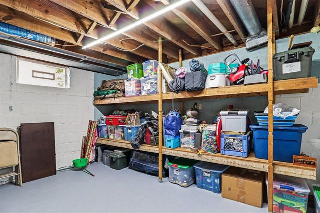 624 Hayes Street, Marne, MI 49435