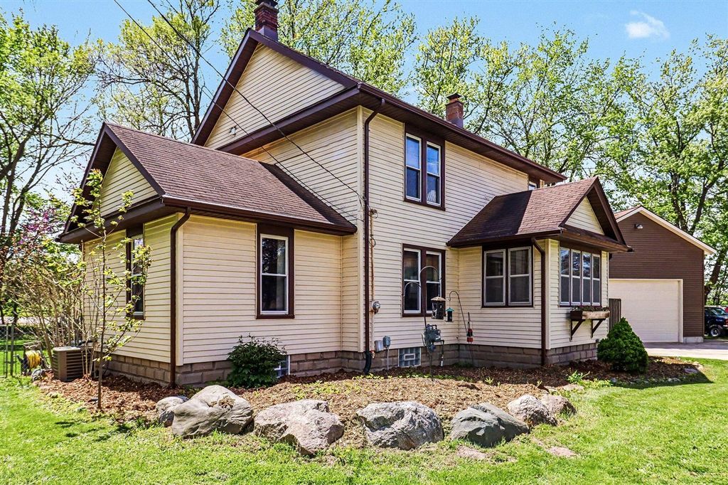 624 Hayes Street, Marne, MI 49435