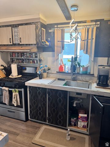 8557 S 3830 W, West Jordan, UT 84088