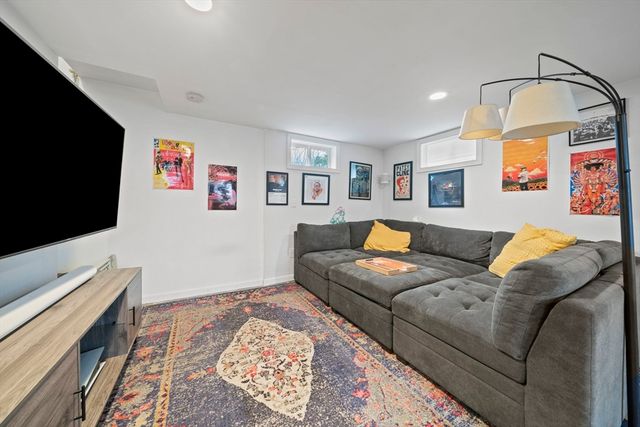 11 Mcauliffe Rd, Randolph, MA 02368