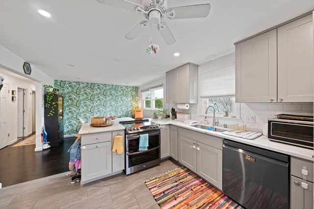 11 Mcauliffe Rd, Randolph, MA 02368