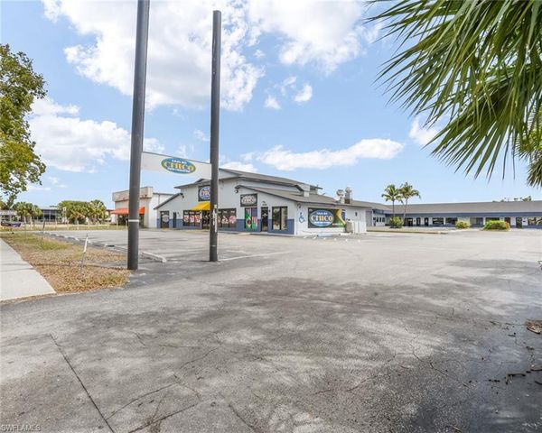 3775 Fowler ST # 3777, Fort Myers, FL 33901