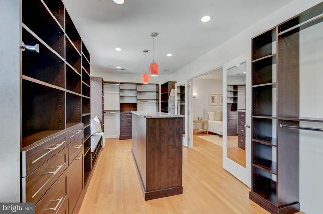 3509 N POCOMOKE ST, Arlington, VA 22213