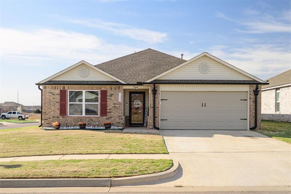 9444 NW 122nd Terrace, Yukon, OK 73099