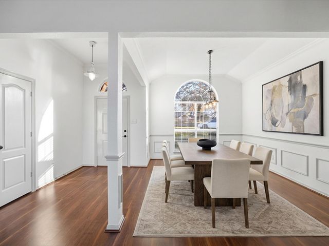 808 Shady Glen Court, Fort Worth, TX 76120