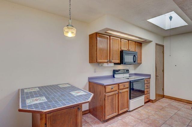 7304 Prenda De Plata NW, Albuquerque, NM 87120