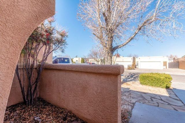 7304 Prenda De Plata NW, Albuquerque, NM 87120