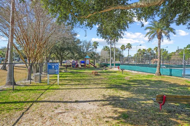 4203 Indian Bayou Trail 1115, Destin, FL 32541