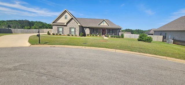104 Cruz Court, Dothan, AL 36303
