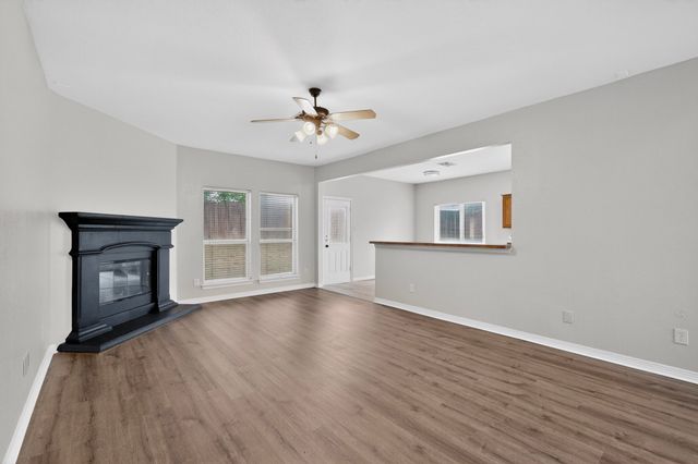 3401 Newgate Street, Midlothian, TX 76065