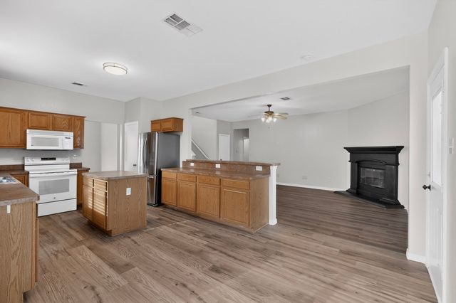 3401 Newgate Street, Midlothian, TX 76065