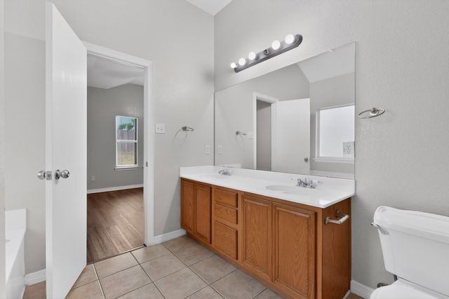 3401 Newgate Street, Midlothian, TX 76065