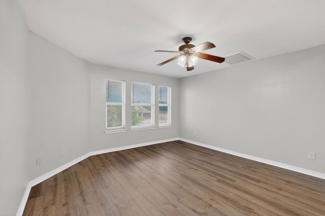 3401 Newgate Street, Midlothian, TX 76065