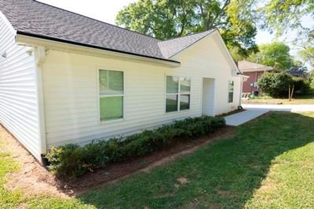 236 Austin Avenue NE, Marietta, GA 30060