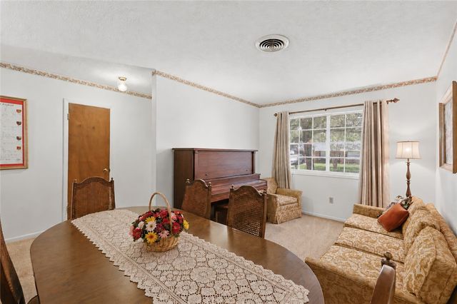 3807 Kelli Lane, Bryan, TX 77802