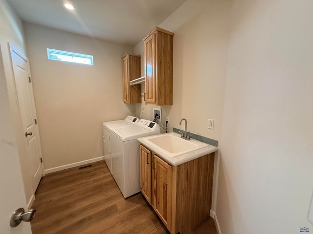 1661.144 E PHILADELPHIA, Rapid City, SD 57703