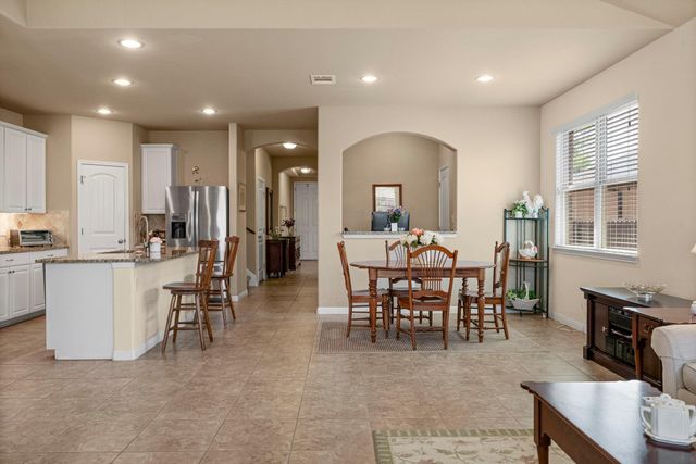 140 Brockston DR, Buda, TX 78610