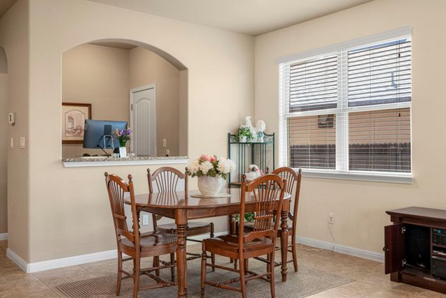 140 Brockston DR, Buda, TX 78610