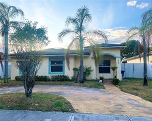 19350 NW 32nd Ave, Miami Gardens, FL 33056