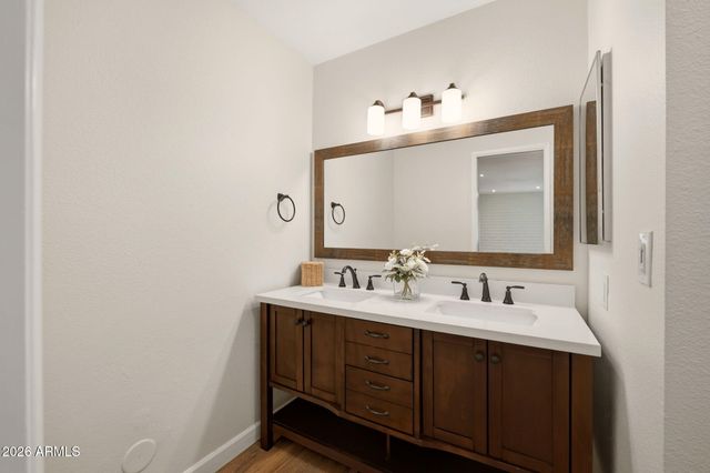 7723 E LEWIS Avenue, Scottsdale, AZ 85257