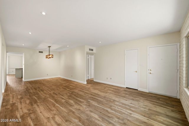 7723 E LEWIS Avenue, Scottsdale, AZ 85257