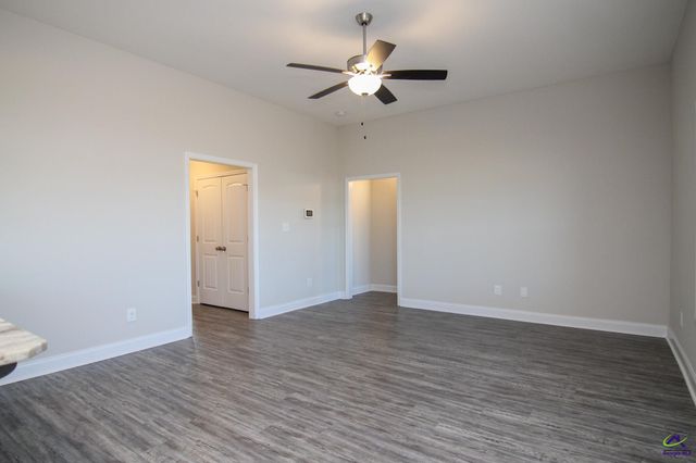 138 Sadie Heights Blvd, Perry, GA 31069