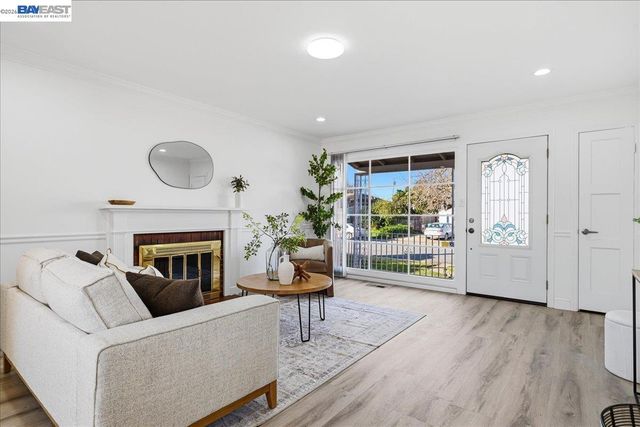 17790 Via Arriba, San Lorenzo, CA 94580