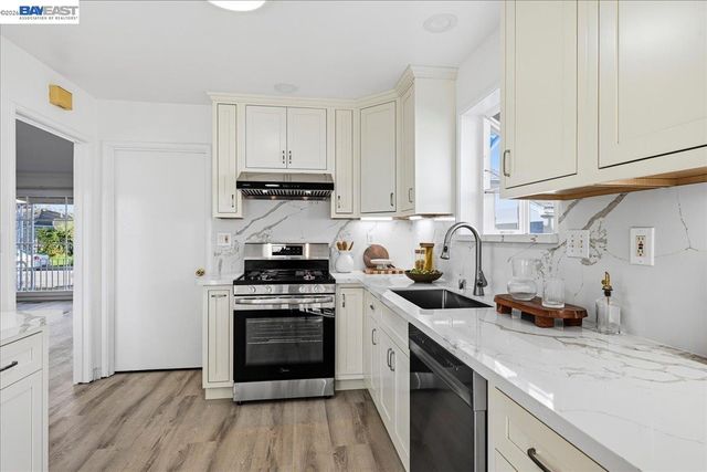 17790 Via Arriba, San Lorenzo, CA 94580