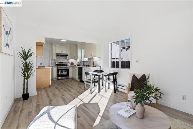 17790 Via Arriba, San Lorenzo, CA 94580