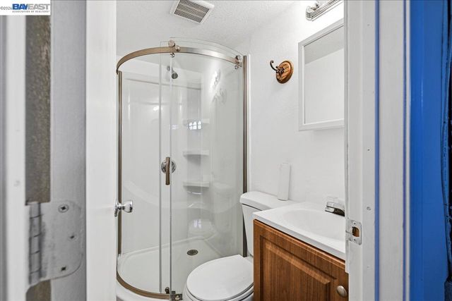 17790 Via Arriba, San Lorenzo, CA 94580