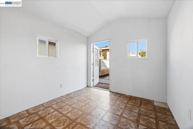 17790 Via Arriba, San Lorenzo, CA 94580