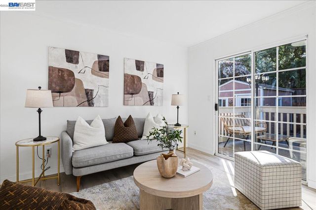 17790 Via Arriba, San Lorenzo, CA 94580