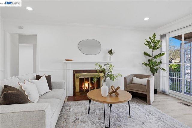 17790 Via Arriba, San Lorenzo, CA 94580