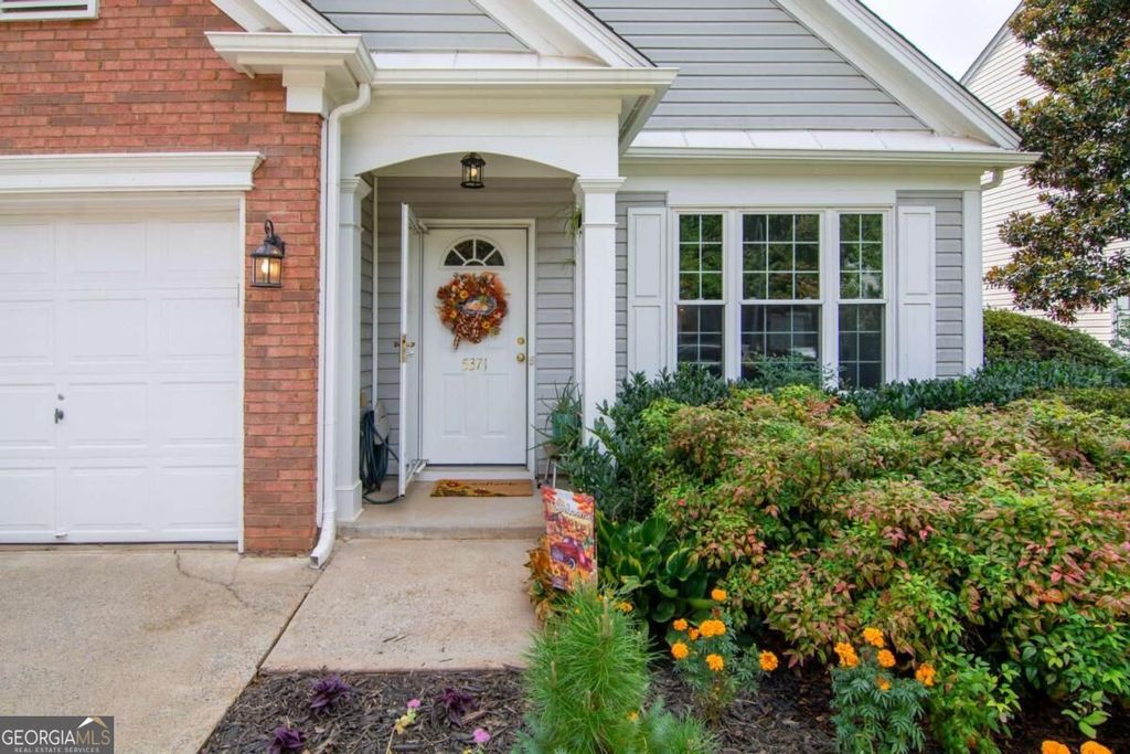 5371 Medlock Corners Drive, Peachtree Corners, GA 30092 — exterior