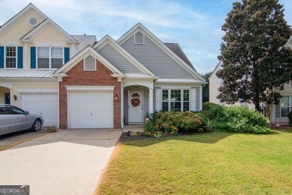 5371 Medlock Corners Drive, Peachtree Corners, GA 30092 — photo 2