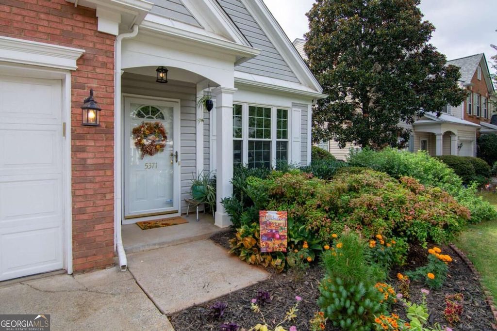 5371 Medlock Corners Drive, Peachtree Corners, GA 30092 — photo 4