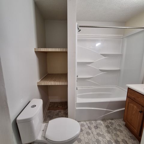 418 Sam Houston Dr Apt A, Lebanon, TN 37087