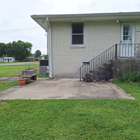 418 Sam Houston Dr Apt A, Lebanon, TN 37087
