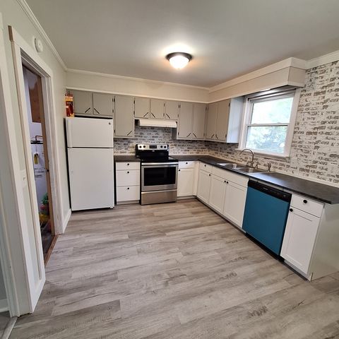 418 Sam Houston Dr Apt A, Lebanon, TN 37087