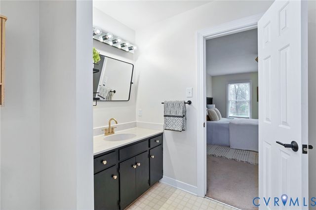 1922 Stonequarter Rd, Henrico, VA 23238