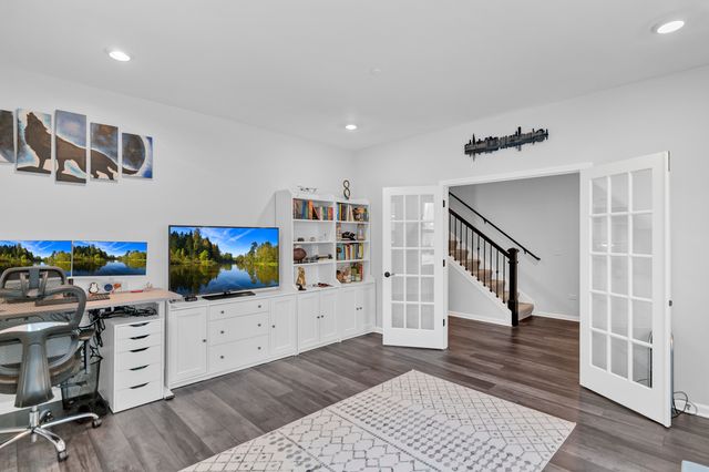 3209 Trillium Circle, Rolling Meadows, IL 60008