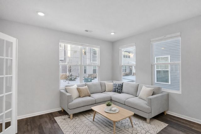 3209 Trillium Circle, Rolling Meadows, IL 60008