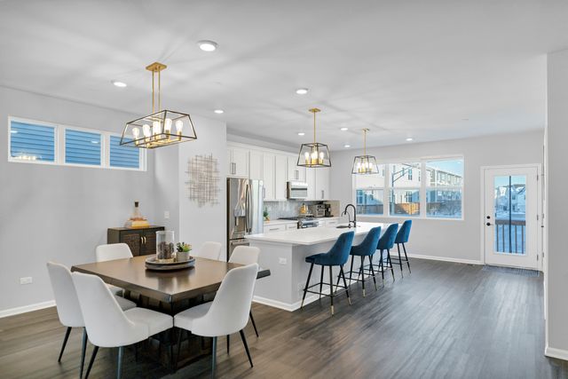 3209 Trillium Circle, Rolling Meadows, IL 60008