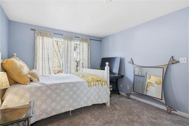 5642 River Heights SE Crossing, Marietta, GA 30067