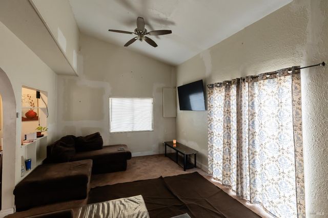 1500 Harrison St, Fairfield, CA 94533