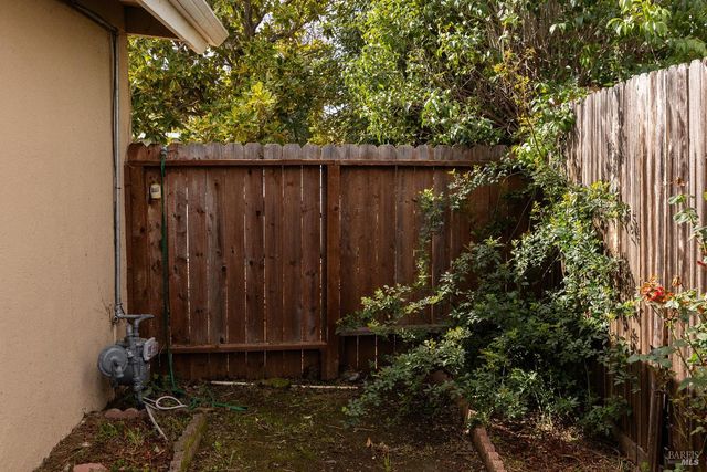 1500 Harrison St, Fairfield, CA 94533